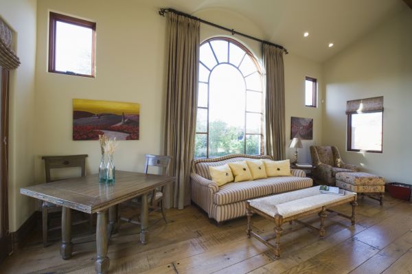 Arched Window Repair in Ashburn