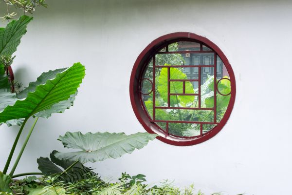 Circular Window Repair in Ashburn